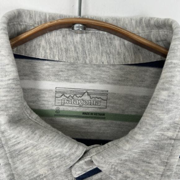 Patagonia Men’s Small Polo Shirt Striped Collar Gray Casual Hiking Outdoor - Picture 2 of 8